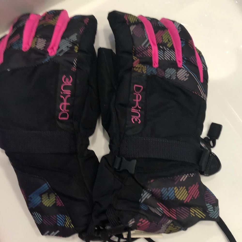 Dakine kids ski gloves